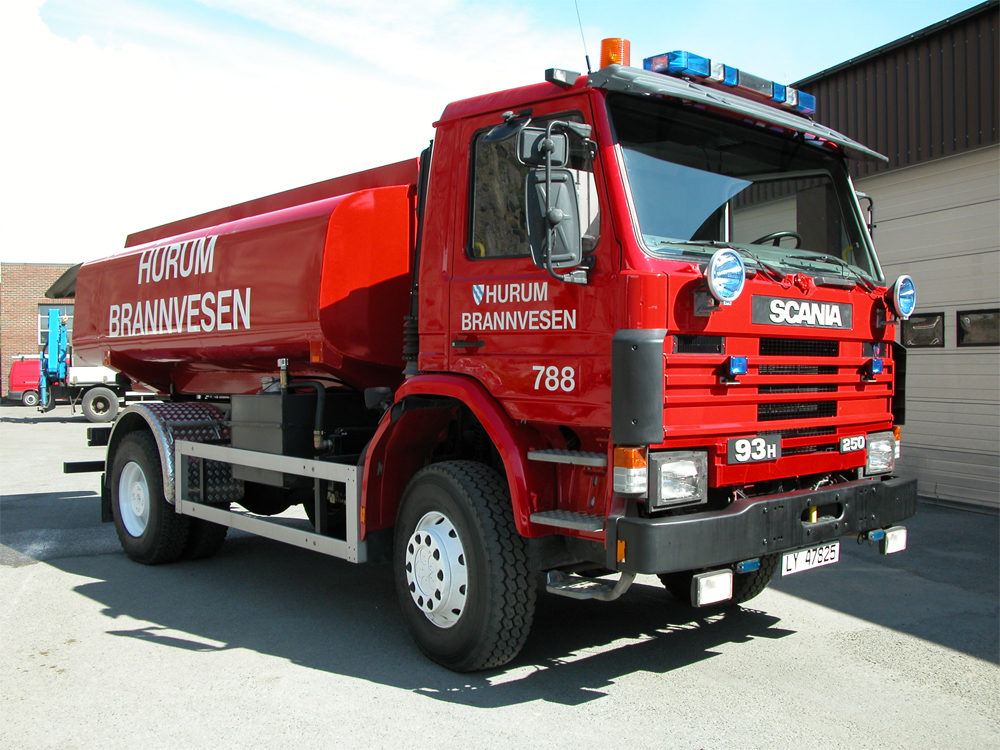 Brannbil på dugnad