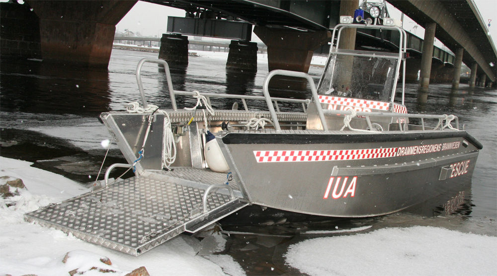 Med NJORD mellom storm og ild