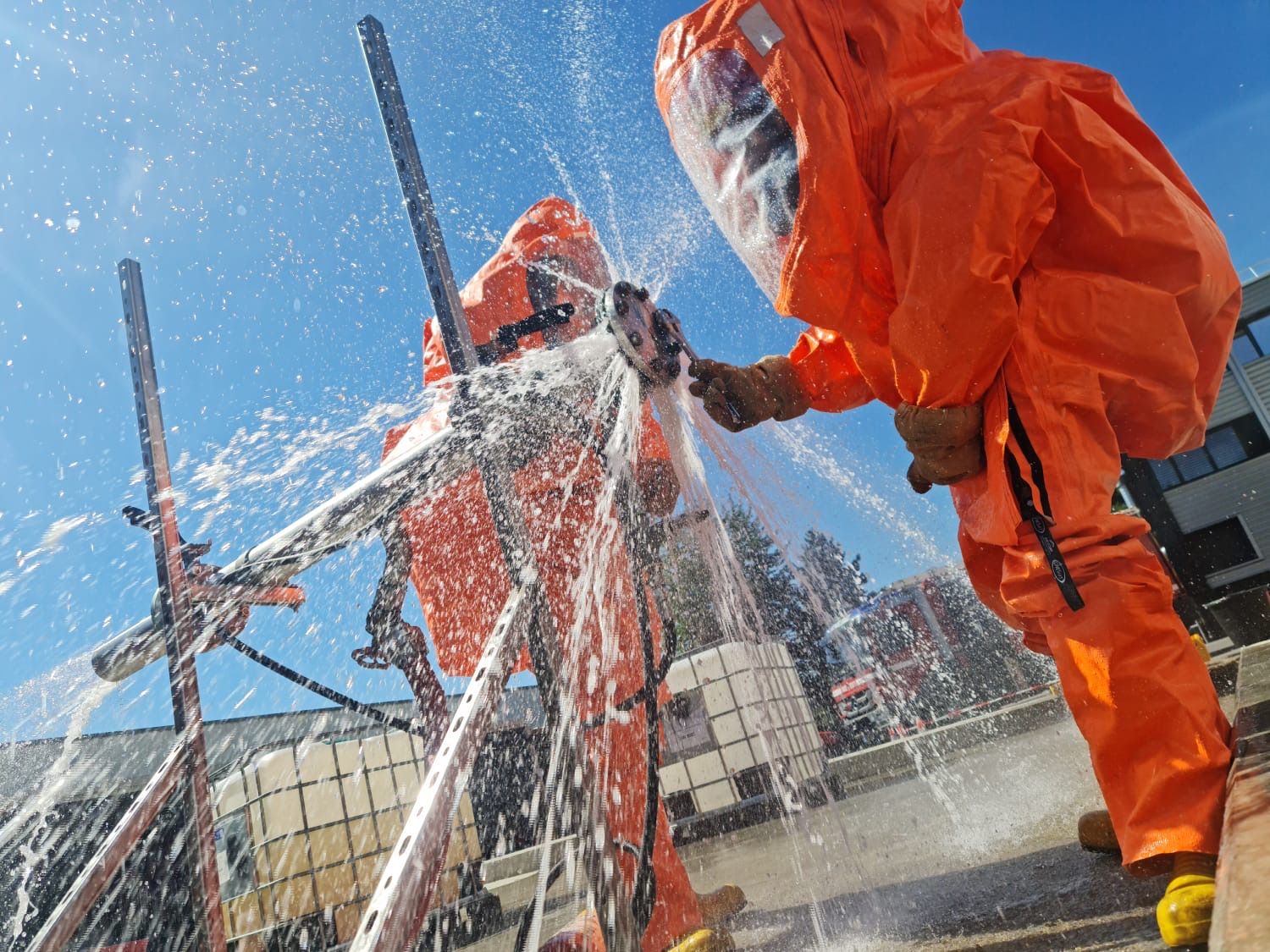 CERN BRANN OG REDNING 