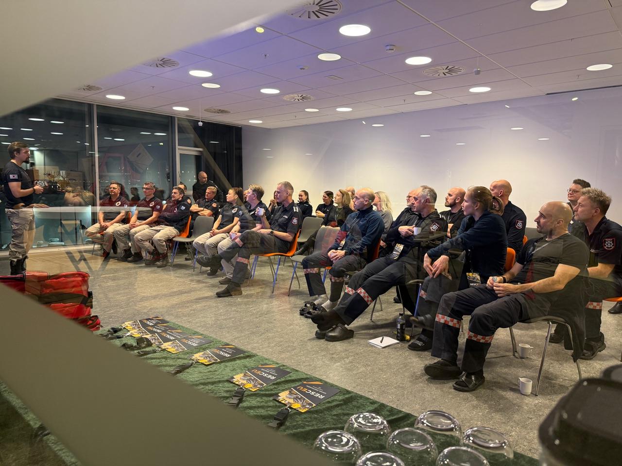 NÅR KRISEN ER STØRRE ENN TILGANGEN PÅ NASJONALE RESSURSER